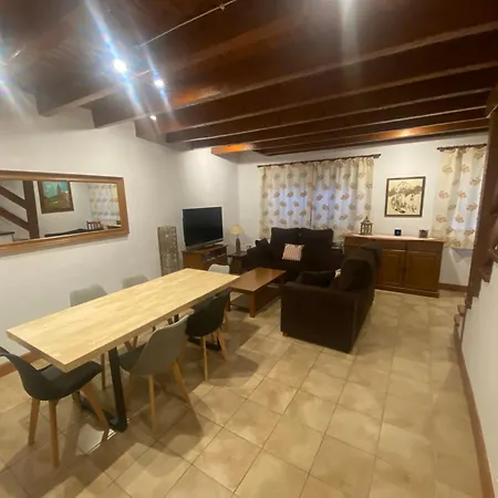 Tredos, Casa Adosada. Baqueira Apartment Tredos
